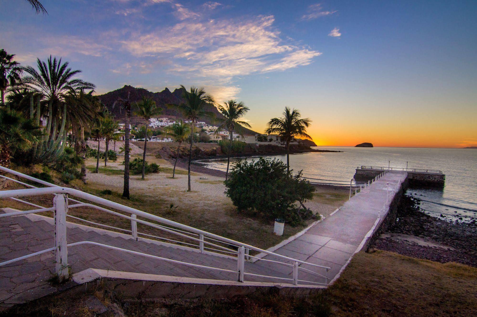 Hotel Playa De Cortes Guaymas Exterior photo